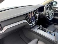 Begagnad Volvo V60 Plus 197 HK (144 kW) 2025 Grå Kombi