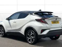 Second-hand Toyota C-HR 122 CP (89 kW) 2018 Alb SUV