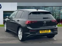Używany VW Golf VIII Match 200 KM (147 kW) 2025 Czarny Hatchback