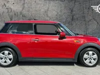 Używany Mini ONE Hatch 101 KM (74 kW) 2017 Czerwony Hatchback