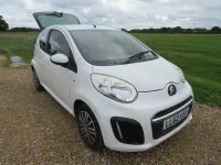 Used Citroën C1 VTR Sport 68 HP (50 kW) 2013 White Hatchback