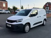 Used Peugeot Partner 100 HP (73 kW) 2021 White MPV