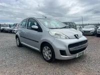 Used Peugeot 107 68 HP (50 kW) 2011 Silver Hatchback