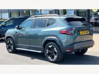 New Dacia Duster Extreme 2026 Green SUV