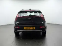 Begagnad Hyundai Bayon SE 2024 Svart SUV