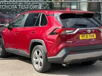 Usado Toyota RAV4 Design 218 HP (160 kW) 2025 SUV