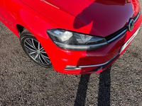 Used VW Golf VII SE 150 HP (110 kW) 2018 Red Estate