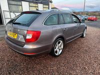 Used Skoda Superb Elegance 170 HP (125 kW) 2014 Mauve/purple Estate