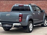 Used Isuzu Pick up 161 HP (118 kW) 2017 Grey Pickup