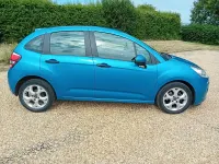 Used Citroën C3 PureTech 2016 Blue Hatchback