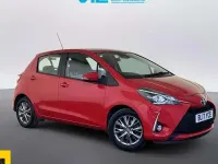 Used Toyota Yaris 111 HP (81 kW) 2017 Red Hatchback