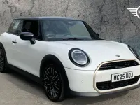 Used Mini Cooper Hatch 113 kW (154 HP) 2025 White Hatchback