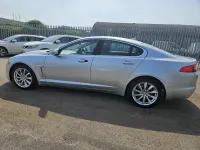 Używany Jaguar XF Luxury 200 KM (147 kW) 2014 Srebrny Sedan/Limuzyna