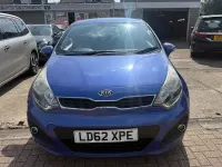 Used Kia Rio 109 HP (80 kW) 2012 Blue Hatchback
