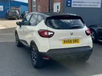 Second-hand Renault Captur Iconic 90 CP (66 kW) 2018 Bej SUV
