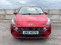 Used Hyundai i10 SE 67 HP (49 kW) 2023 Red Hatchback