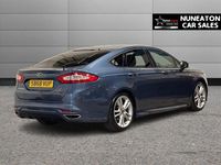 Usado Ford Mondeo ST-Line 180 HP (132 kW) 2018 Azul Citadino