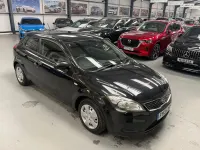 Used Kia ProCeed 2013 Black Hatchback