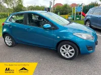 Used Mazda 2 102 HP (75 kW) 2012 Blue Hatchback