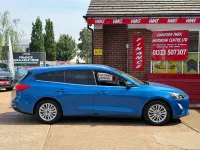 Used Ford Focus Titanium 125 HP (91 kW) 2019 Blue Estate