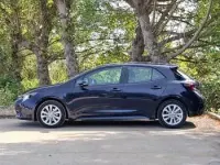 Used Toyota Corolla 140 HP (102 kW) 2024 Blue Hatchback