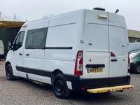 Used Vauxhall Movano 130 HP (95 kW) 2019 White MPV