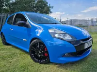 Used Renault Clio 200 HP (147 kW) 2012 Blue Hatchback