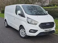 Begagnad Ford Transit Custom Limited 130 HK (95 kW) 2019 Vit Van