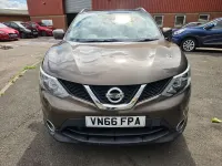 Used Nissan Qashqai Tekna 130 HP (95 kW) 2016 Bronze SUV