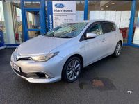 Used Toyota Auris Hybrid 136 HP (100 kW) 2016 Silver Hatchback