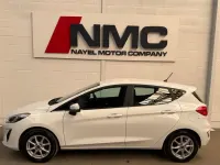 Usado Ford Fiesta Zetec 70 HP (51 kW) 2017 Branco Citadino