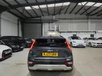 Gebraucht Kia Niro 2023 Grau SUV