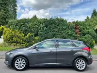 Used Ford Focus Titanium 120 HP (88 kW) 2015 Grey Hatchback