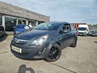 Usado Vauxhall Corsa Excite 100 HP (73 kW) 2014 Cinzento Citadino