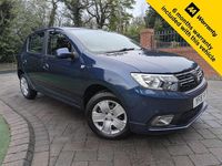 Used Dacia Sandero Lauréate 90 HP (66 kW) 2018 Cosmos blue Hatchback