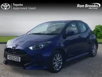 Used Toyota Yaris 2023 Blue Hatchback