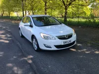 Używany Vauxhall Astra 2011 Biały Hatchback