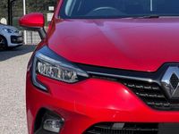 Used Renault Clio V Iconic 99 HP (72 kW) 2020 Red Hatchback