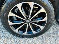 Used Nissan Qashqai 360º 2013 Red SUV