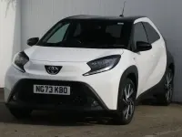 Used Toyota Aygo X 72 HP (52 kW) 2023 White SUV