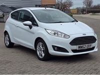 Used Ford Fiesta Zetec 2013 White Hatchback