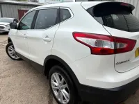 Używany Nissan Qashqai Acenta 2015 Biały SUV