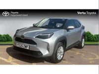 Used Toyota Yaris Cross 116 HP (85 kW) 2025 Silver SUV