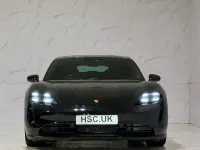 Begagnad Porsche Taycan 389 kW (530 HK) 2023 Sedan