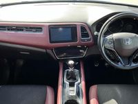 Used Honda HR-V Sport 182 HP (133 kW) 2020 White SUV