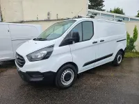 Used Ford Transit Custom 105 HP (77 kW) 2018 White Van