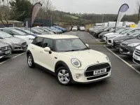 Usado Mini Cooper Hatch 2018 Blanco Utilitario