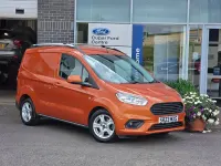 Used Ford Transit Courier Limited 100 HP (73 kW) 2023 Orange Van