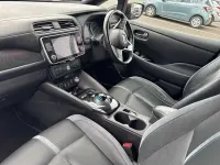 Begagnad Nissan Leaf Tekna 110 kW (150 HK) 2022 Halvkombi