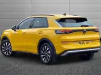New VW T-Roc Life 116 HP (85 kW) 2026 Canary yellow SUV